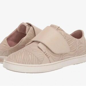 OluKai Tapa Monstera Off White Sneakers